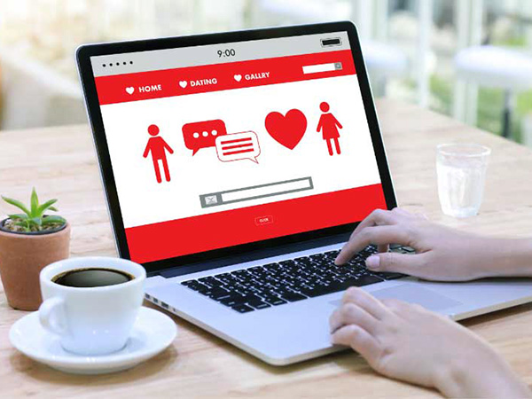 Kako upoznati devojku preko interneta