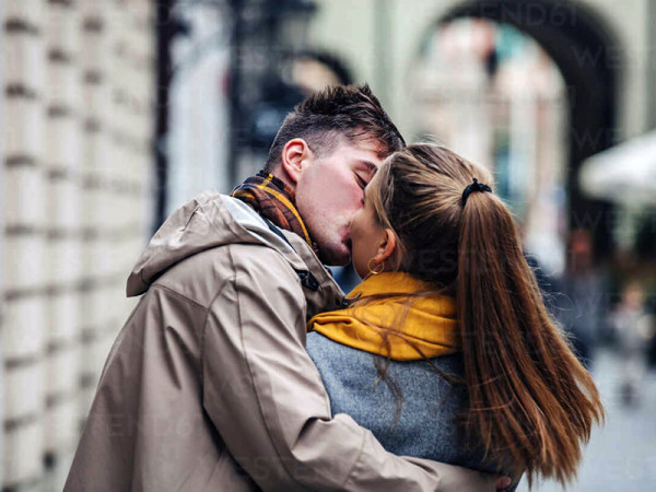 Znakovi da muškarac iskreno voli zenu